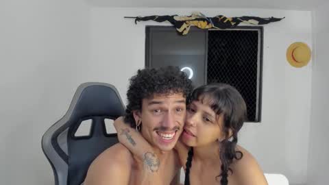 Snapshot of lordpussy__ chatting on 10/16/25, 04:13 lordpussy__ online show from 10/16/25, 04:13