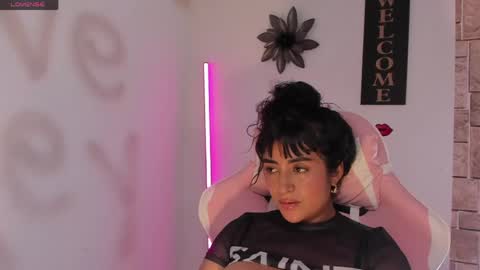 lore_rey online show from 05/21/26, 02:07