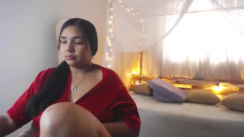 loreanis online show from 12/14/25, 08:02