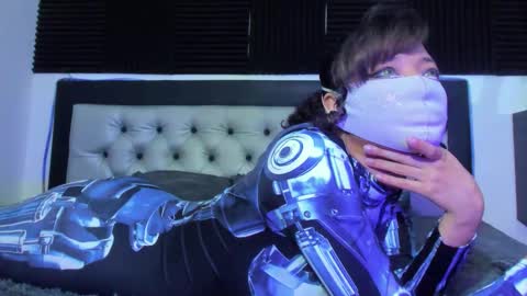 Lore Depp online show from 09/12/25, 04:01