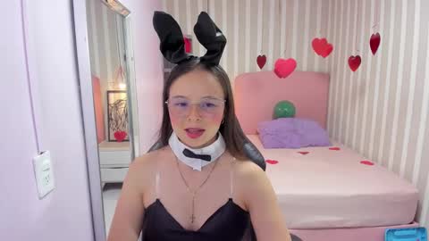 lorelaigiven online show from 03/16/26, 12:31