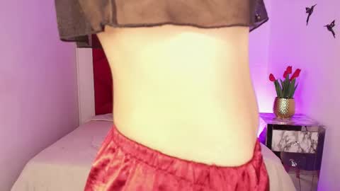 LORELI online show from 09/10/25, 06:35