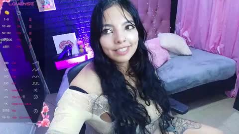 Loren online show from 09/19/25, 02:57
