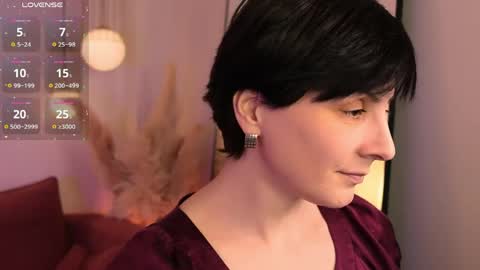 Loren online show from 04/17/26, 02:31