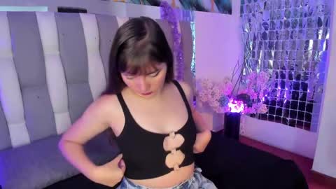 Loren   online show from 06/02/26, 12:29