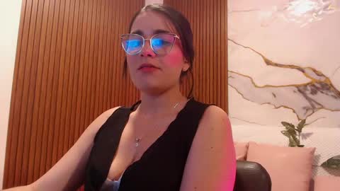 Loren online show from 04/20/26, 03:20