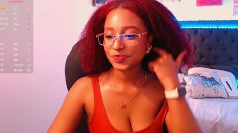 Lorena Vieira  online show from 01/13/25, 12:41