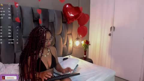 Lorena Vieira  online show from 02/16/25, 02:31