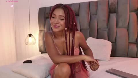 Lorena Vieira  online show from 09/13/25, 08:08