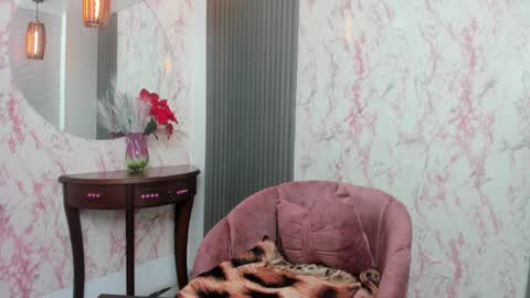 lorena_watson online show from 12/31/24, 02:40