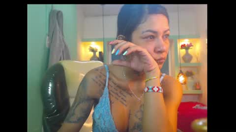 Snapshot of lorenapinto_ chatting on 07/08/26, 12:04 lore online show from 07/08/26, 12:04
