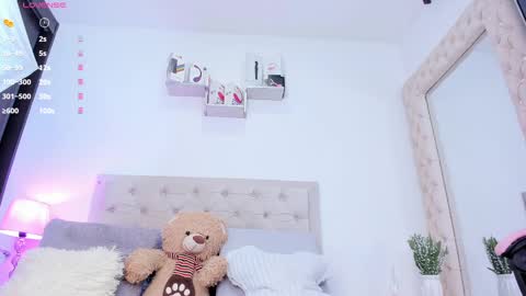 Lorena online show from 09/16/25, 11:33