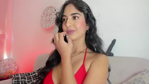 L O R E N online show from 01/22/25, 05:49