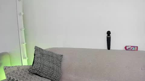 L O R E N online show from 03/12/25, 03:51