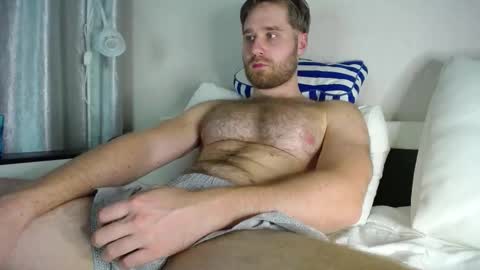 Lorenz online show from 10/09/25, 06:06