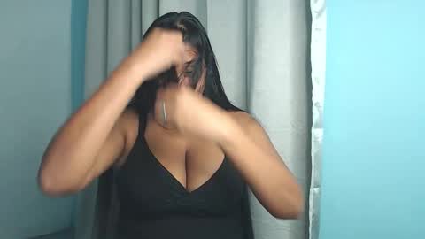 Loretta Gmez online show from 11/05/25, 12:32