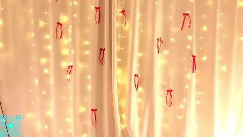 Chloe for Fan BlackHole online show from 03/09/26, 05:50