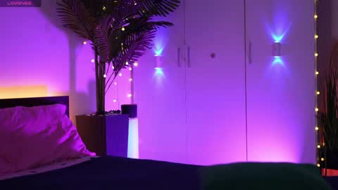 LoretteLorena online show from 04/14/26, 07:09