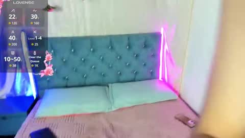 Snapshot of lorettmatthew chatting on 02/22/25, 03:56 LorettMatthew online show from 02/22/25, 03:56