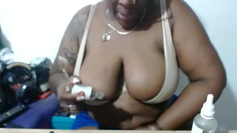 loretybighot online show from 01/29/25, 12:24