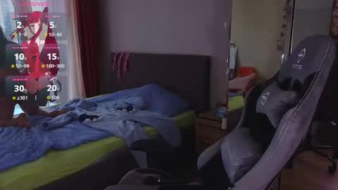 Lori -----------------------------------    online show from 09/14/25, 02:49