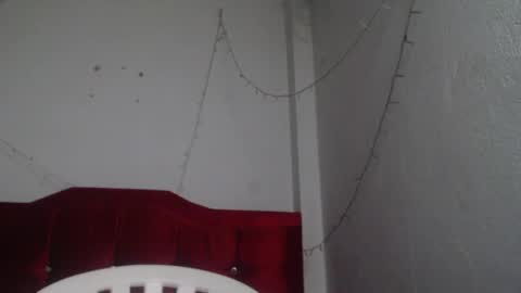 loriiiany online show from 04/09/26, 06:19