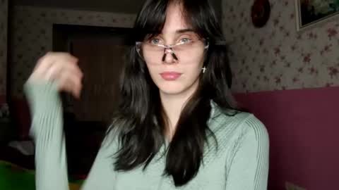 Kira online show from 11/15/25, 03:52