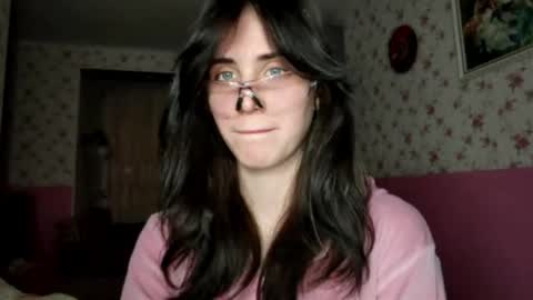 Kira online show from 11/18/25, 03:38