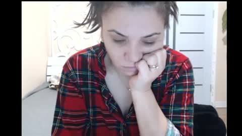 LorraGrey online show from 12/30/24, 06:31