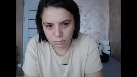 LorraGrey online show from 11/08/25, 12:16