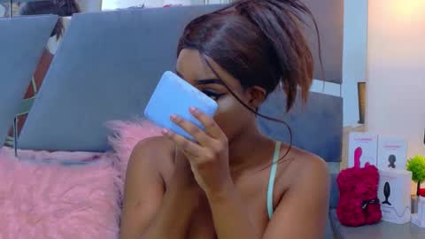 lorraine_johnson online show from 04/03/26, 07:23