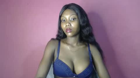lorrycutie16 online show from 05/06/26, 12:41
