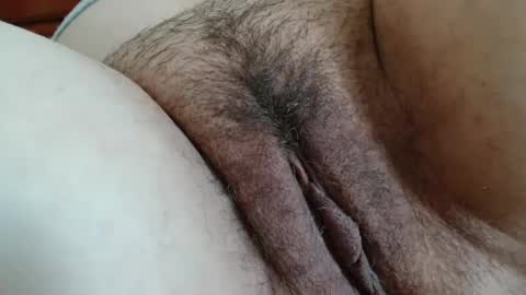 Snapshot of lory34 chatting on 01/29/25, 12:13 lory34 online show from 01/29/25, 12:13