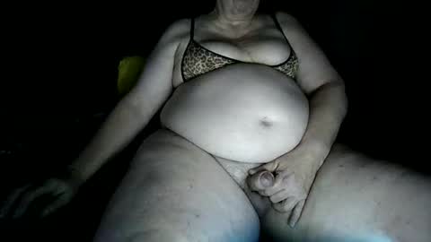 Lory online show from 12/02/25, 04:18