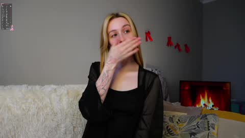 Snapshot of lost_mymind chatting on 04/26/26, 01:47 Jess online show from 04/26/26, 01:47