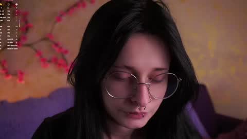 Snapshot of lost_mymind chatting on 04/27/26, 11:08 Jess online show from 04/27/26, 11:08