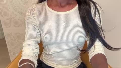 Snapshot of lost_sole chatting on 09/15/25, 01:16 lost_sole online show from 09/15/25, 01:16