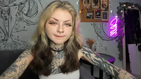 lostallice online show from 01/11/25, 04:48