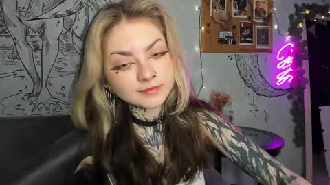 lostallice online show from 03/11/25, 09:02