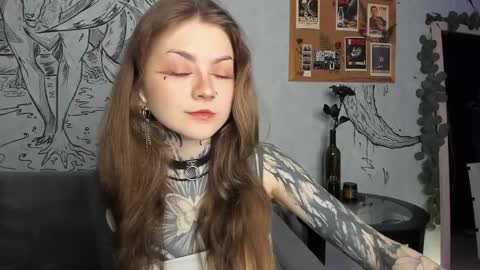 lostallice online show from 02/16/26, 03:24