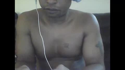 Snapshot of lostgeckoks chatting on 11/09/25, 11:08 LostGeckos online show from 11/09/25, 11:08