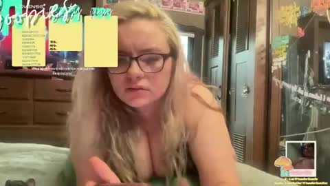 LostInHerWonderlan online show from 11/13/25, 09:25