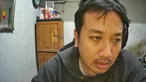 Snapshot of lotnokbesar chatting on 12/20/24, 01:22 dickstick online show from 12/20/24, 01:22