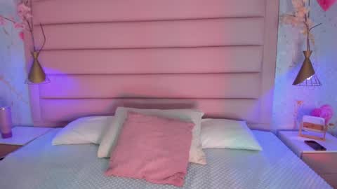Lotti online show from 06/01/26, 03:41