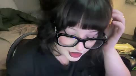 Lottiepoppie online show from 12/20/24, 03:25