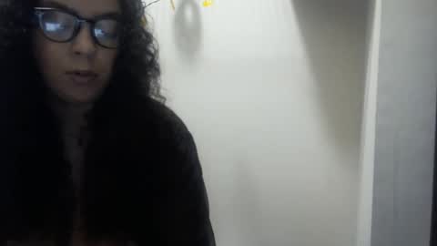 Jasmine online show from 10/05/25, 06:01