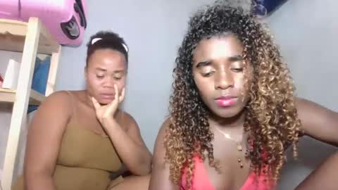 louane98 online show from 02/05/26, 09:03