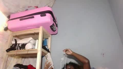 louane98 online show from 02/08/26, 07:06