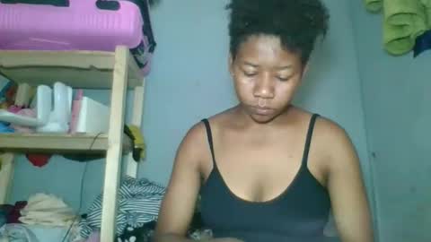 louane98 online show from 03/02/26, 07:15