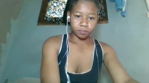 louane98 online show from 04/10/26, 08:19